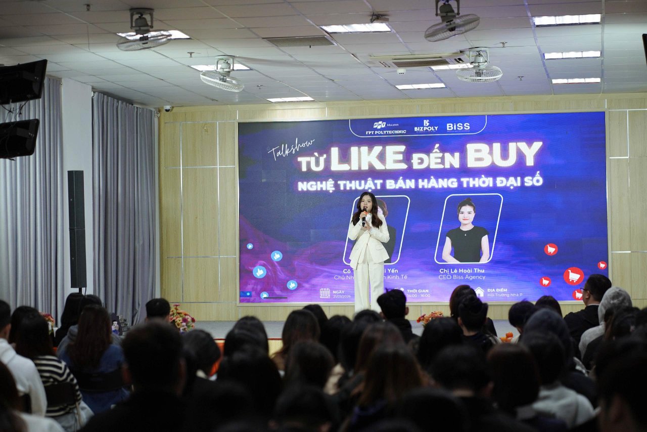 TALKSHOW “Từ LIKE đến BUY