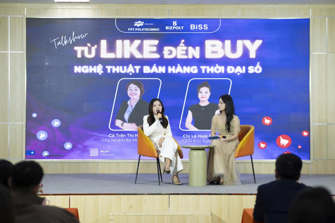TALKSHOW “Từ LIKE đến BUY